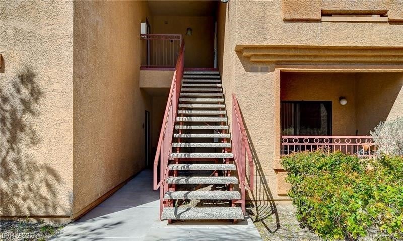 8250 N Grand Canyon Drive 2113