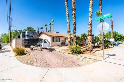Photo of 4985 Arizona Avenue, Las Vegas, NV 89104 (MLS # 2797793)