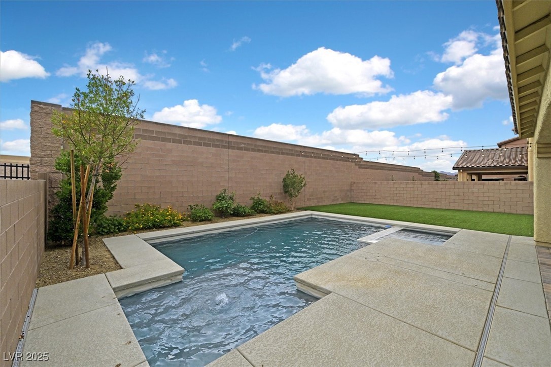 404 Lost Horizon Avenue, Henderson, Nevada image 42