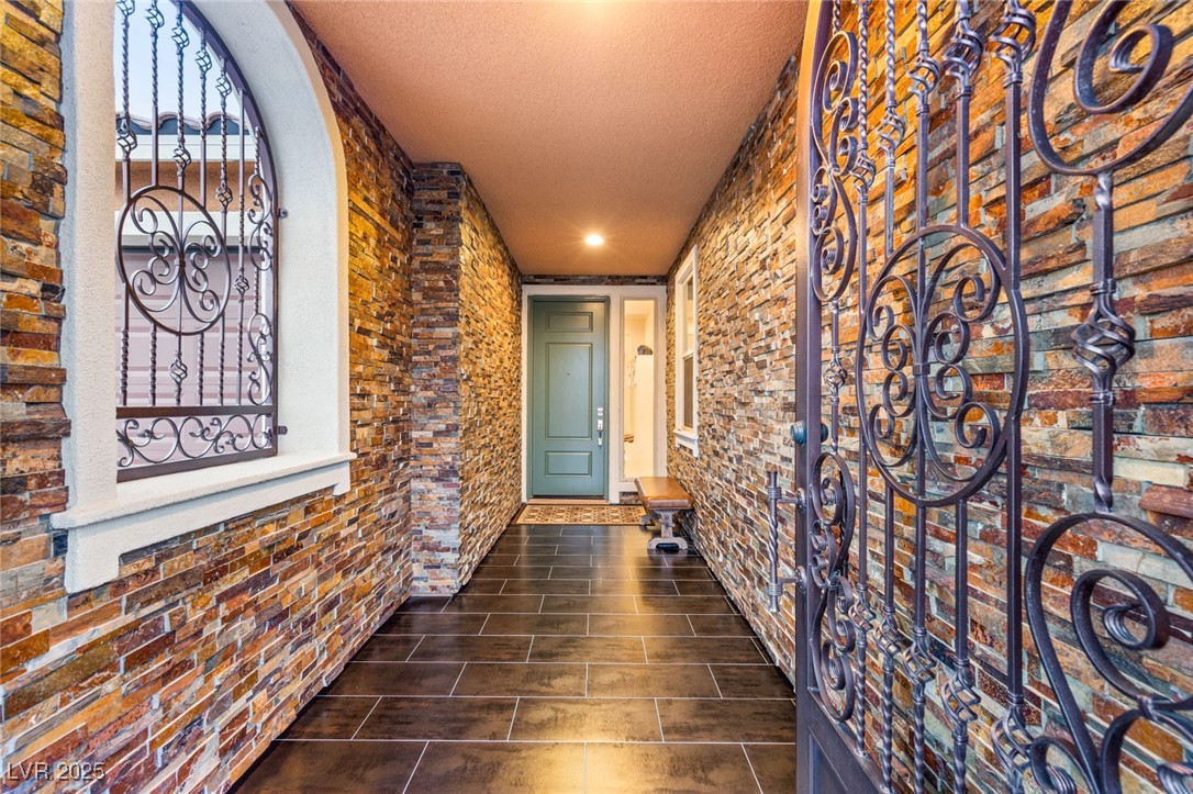 9096 BECKET RANCH Court