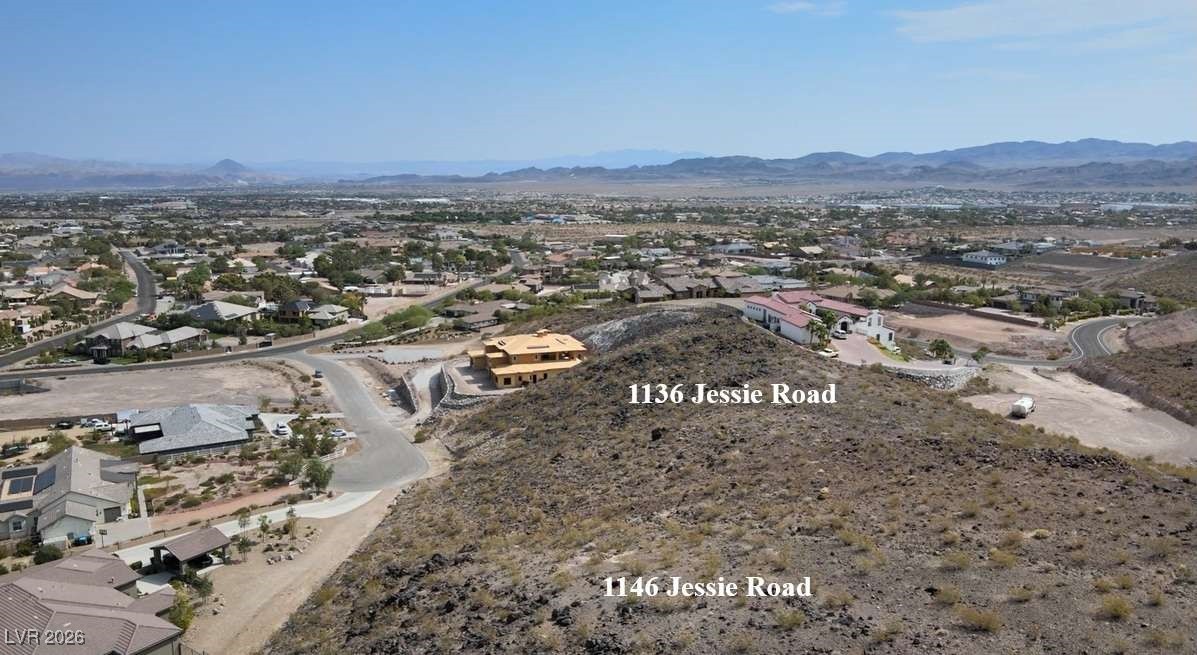 1136 Jessie Road