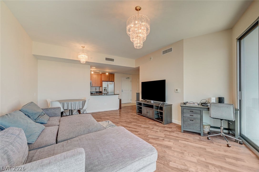 200 W Sahara Avenue 3205