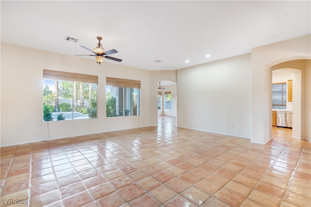 10320 Luxembourg Avenue