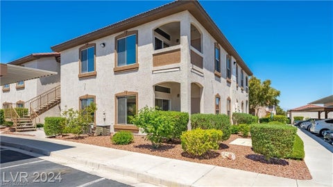 Condo For Rent - 2305 W Horizon Ridge Parkway #1411<br/> Henderson, NV 89052