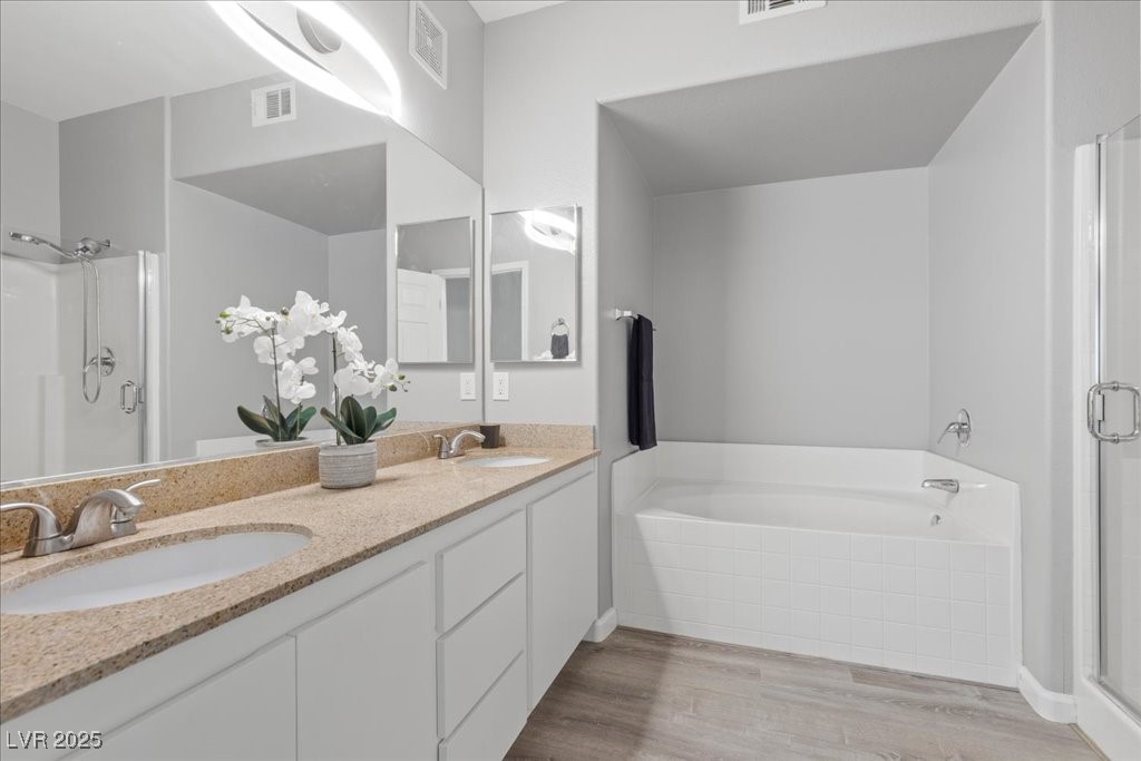 Las Vegas, Nevada 89129, United States, 3 Bedrooms Bedrooms, ,2 BathroomsBathrooms,Residential,Active,228470