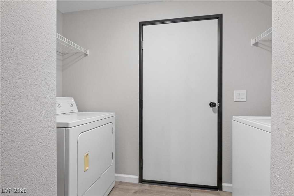 Las Vegas, Nevada 89129, United States, 3 Bedrooms Bedrooms, ,2 BathroomsBathrooms,Residential,Active,228470