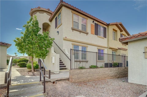 Condo For Sale - 50 Aura De Blanco Street #11104<br/> Henderson, NV 89074