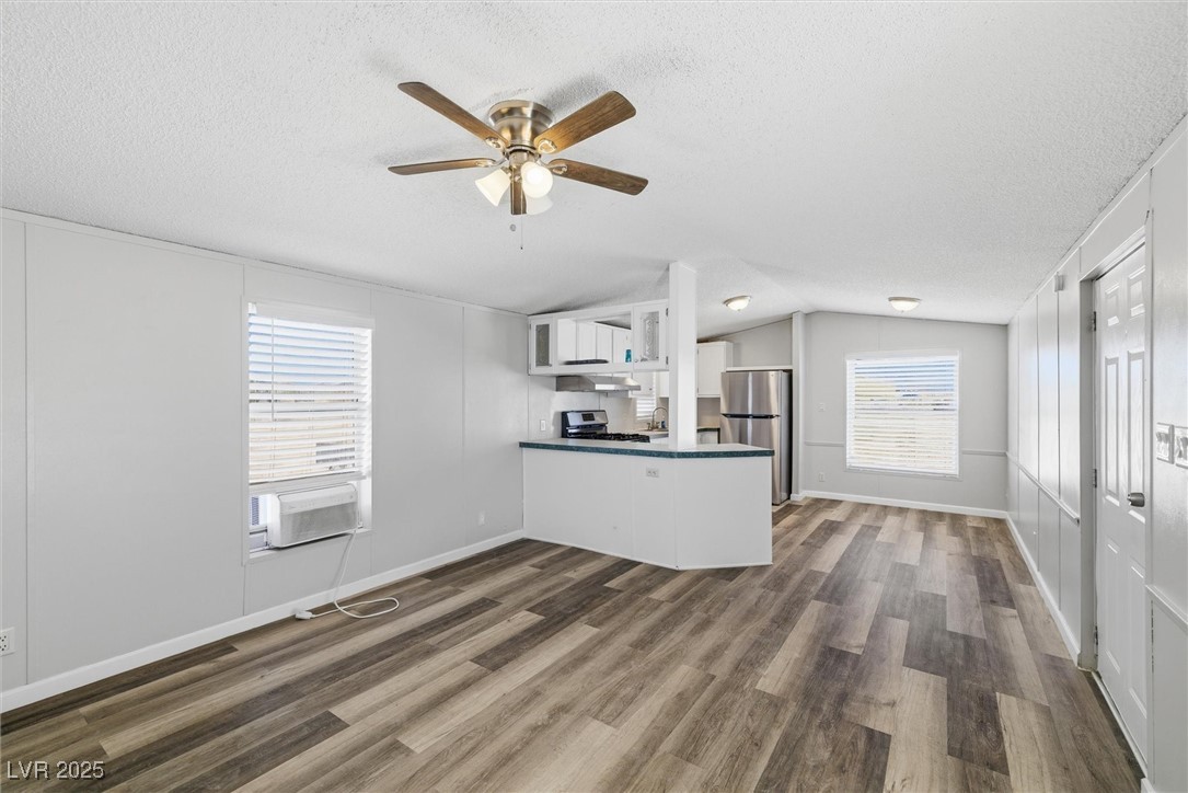 2390 N Lola Lane