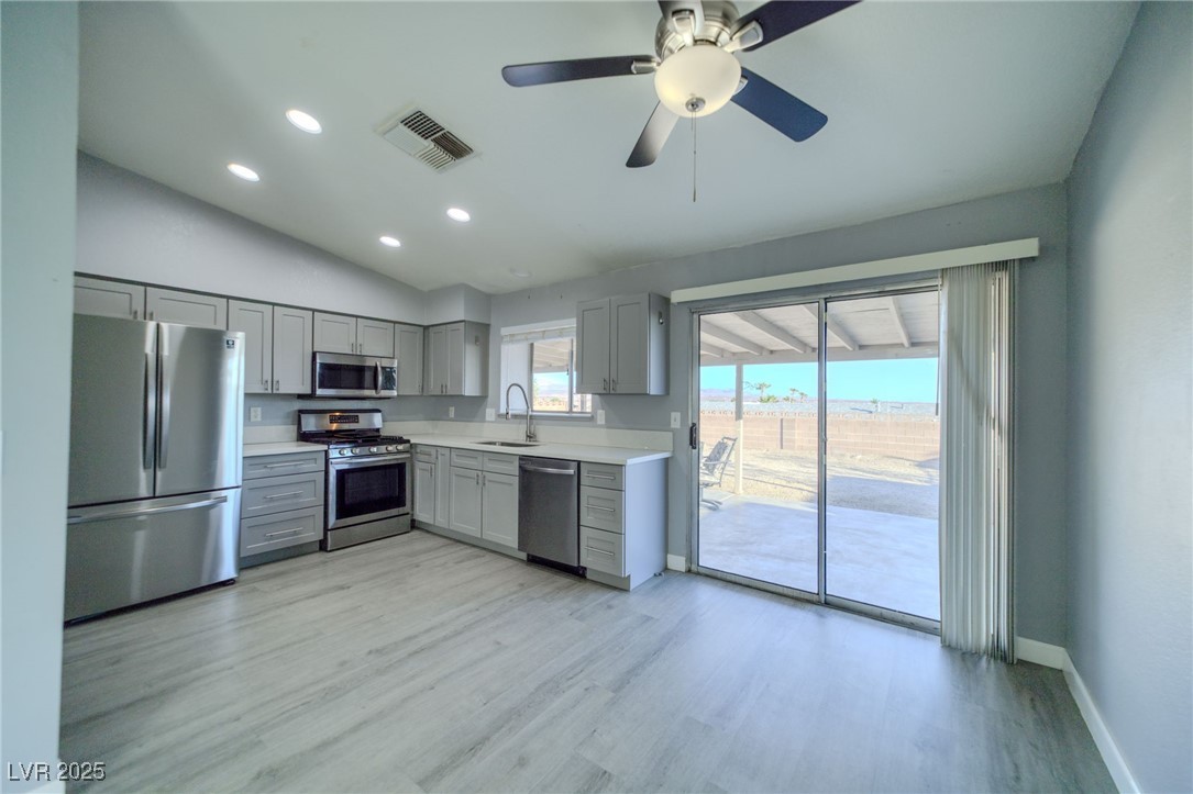1695 Paloma Avenue, Laughlin, Nevada image 9