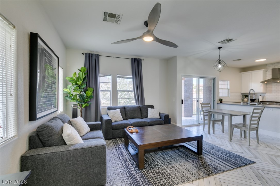 3825 Ormond Beach Street 201