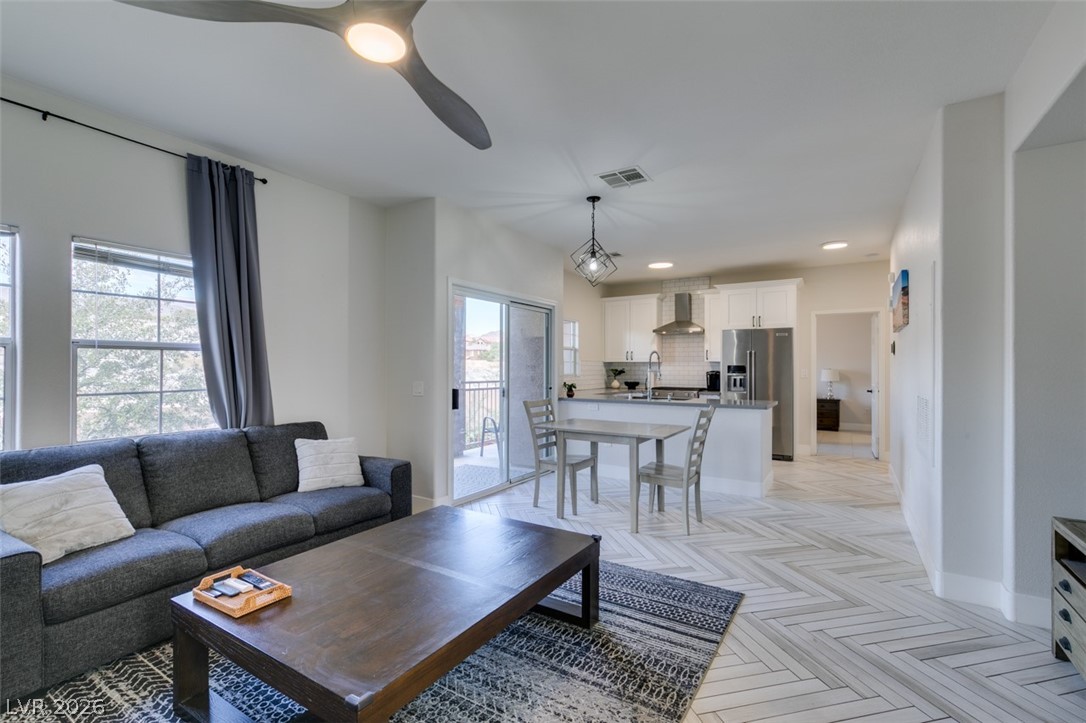 3825 Ormond Beach Street 201