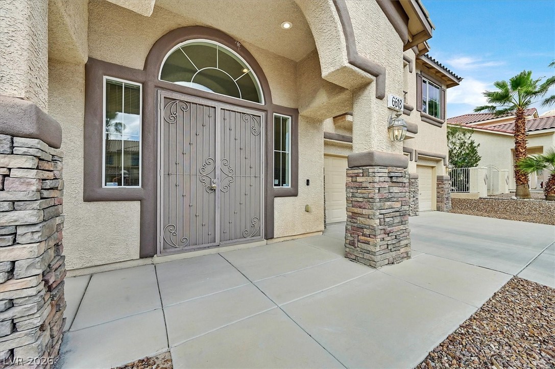 6618 Cave Rock Avenue