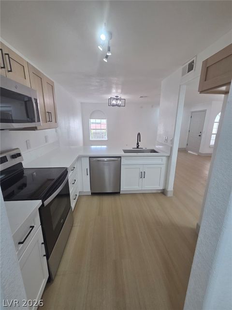 Condo For Sale - 1800 Edmond Street #116<br/> Clark County, Las Vegas, NV 89146