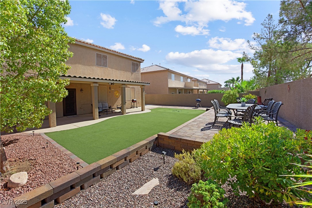 Henderson, Nevada 89074, United States, 5 Bedrooms Bedrooms, ,3 BathroomsBathrooms,Residential,Active,192044