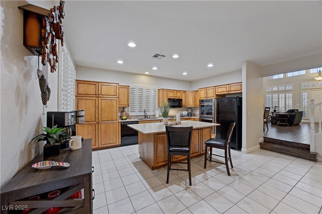 Henderson, Nevada 89074, United States, 5 Bedrooms Bedrooms, ,3 BathroomsBathrooms,Residential,Active,192044