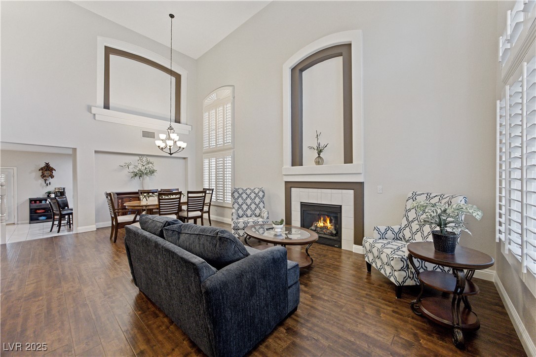 Henderson, Nevada 89074, United States, 5 Bedrooms Bedrooms, ,3 BathroomsBathrooms,Residential,Active,192044