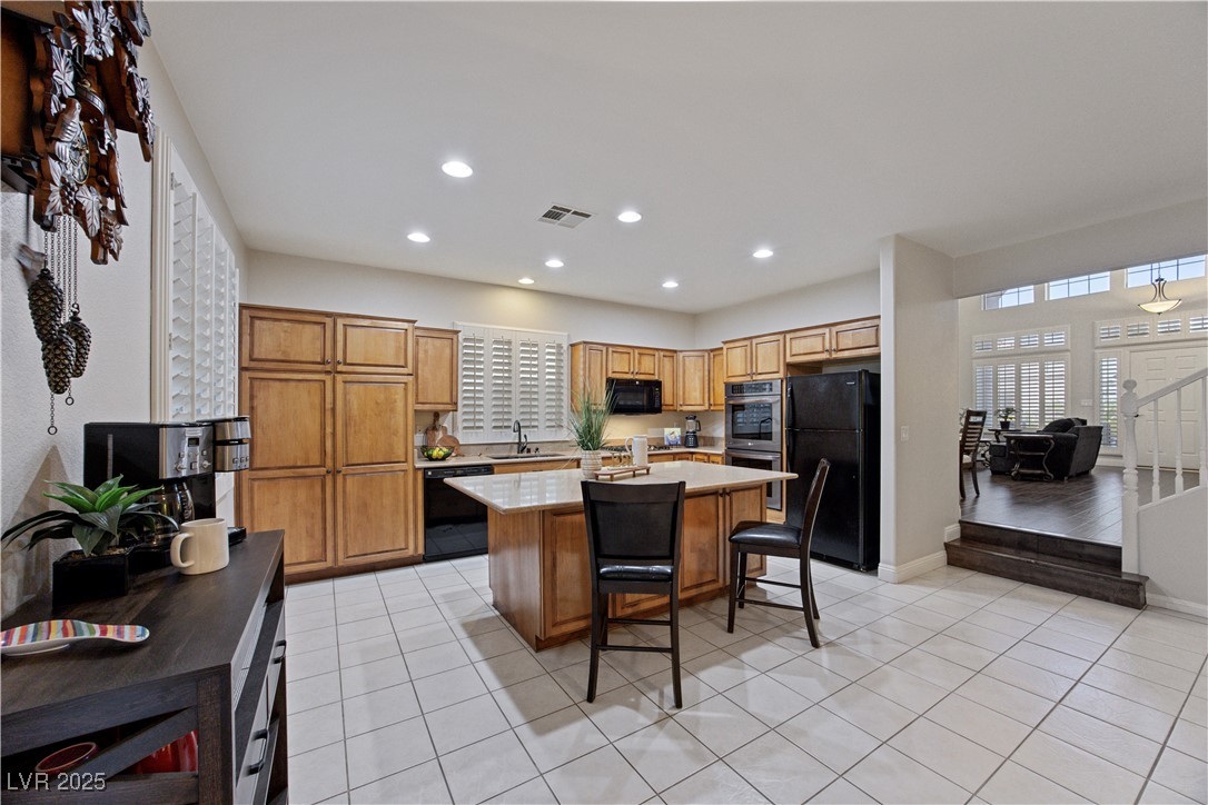 Henderson, Nevada 89074, United States, 5 Bedrooms Bedrooms, ,3 BathroomsBathrooms,Residential,Active,192044