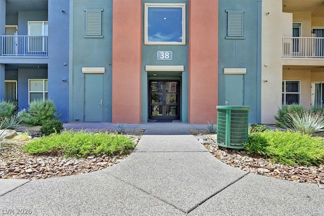 38 E Serene Avenue 304