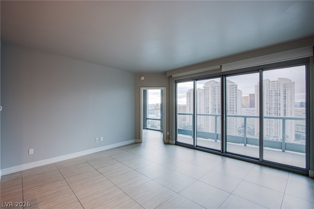 222 Karen Avenue 2604