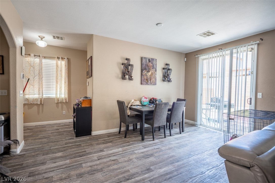 6338 Pronghorn Ridge Avenue