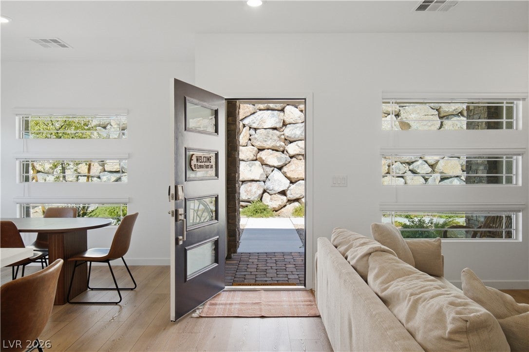 913 Elmwood Forest Lane