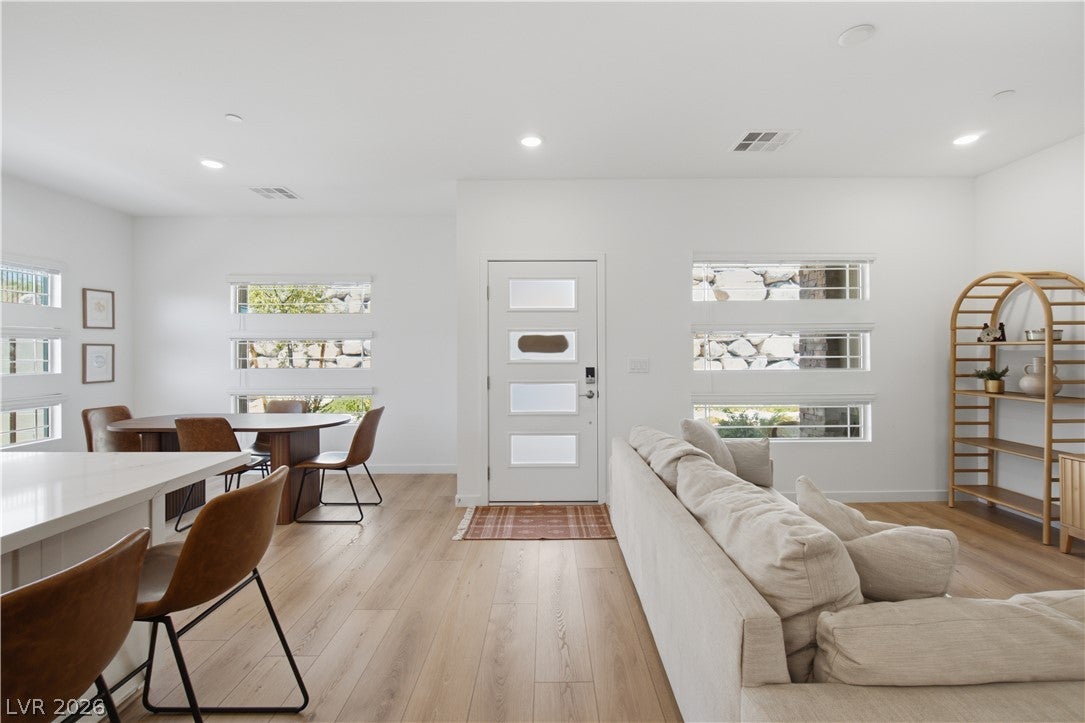 913 Elmwood Forest Lane