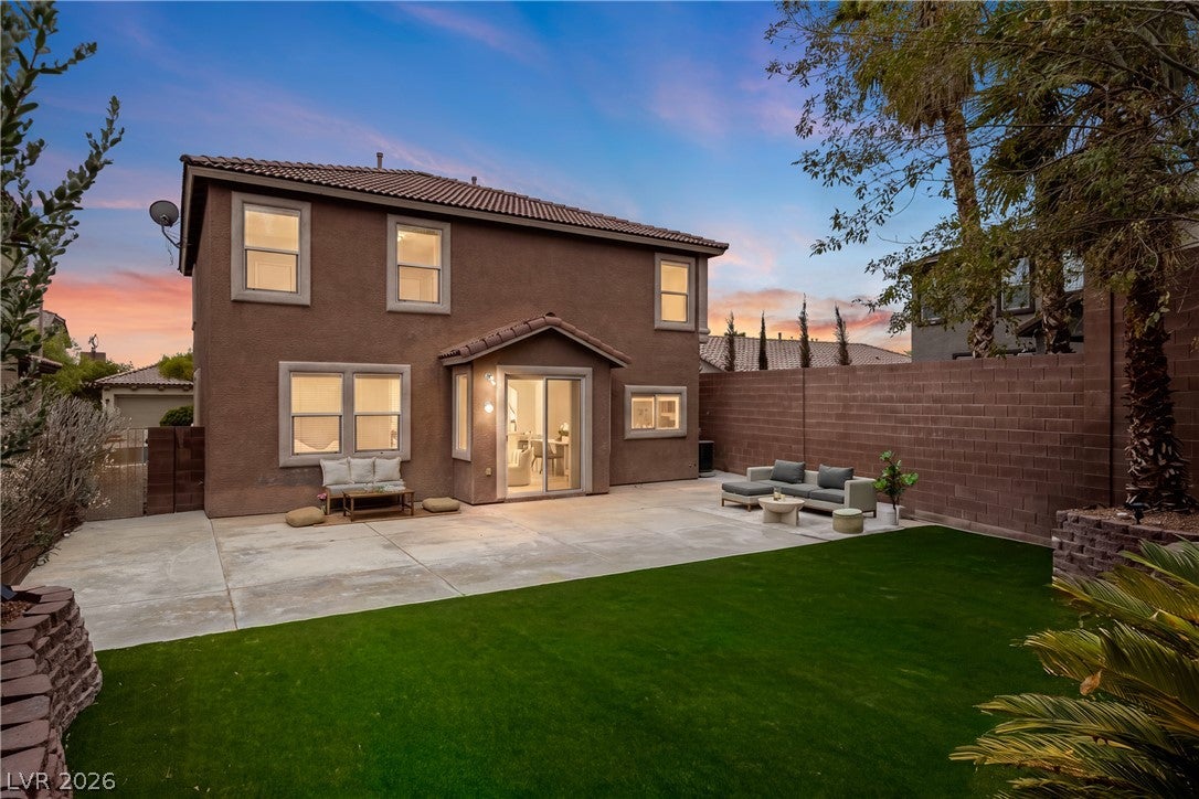 537 Lacabana Beach Drive