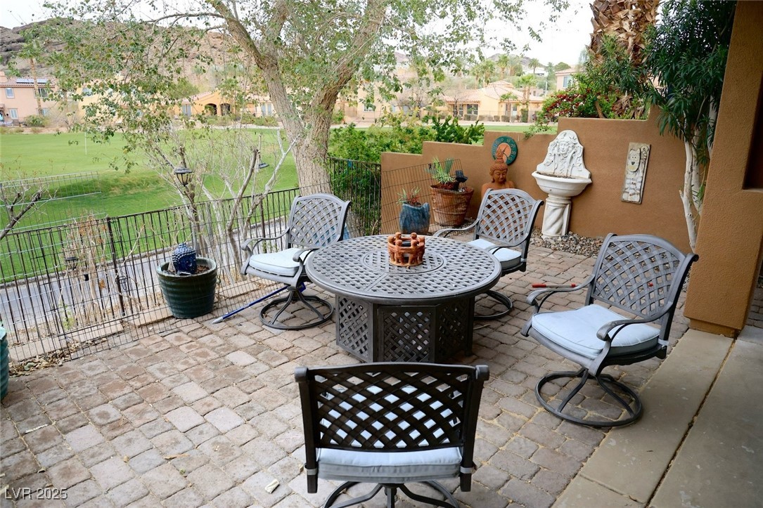 153 Via Di Mello, Henderson, Nevada image 6