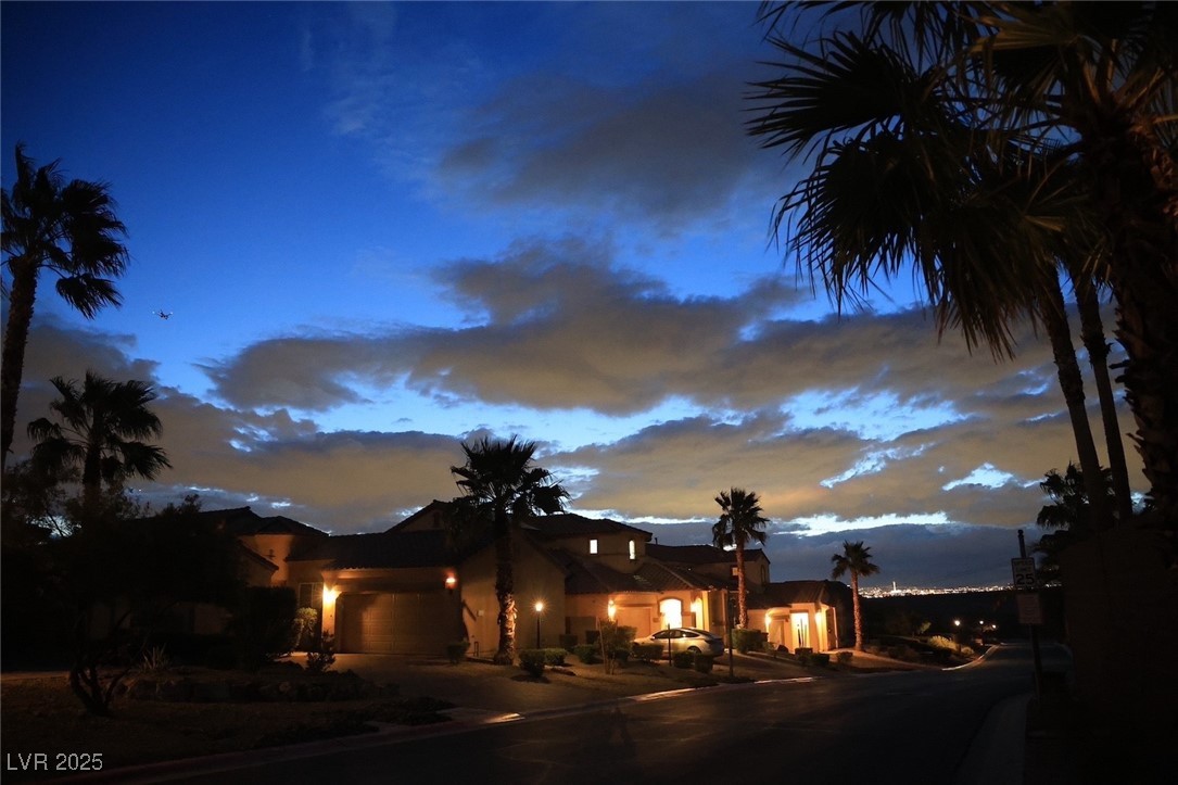 153 Via Di Mello, Henderson, Nevada image 8