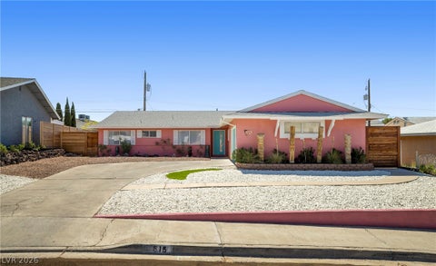 Homes For Sale - 615 Don Vincente Drive<br/> Boulder City, NV 89005