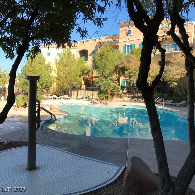 30 Strada Di Villaggio 439