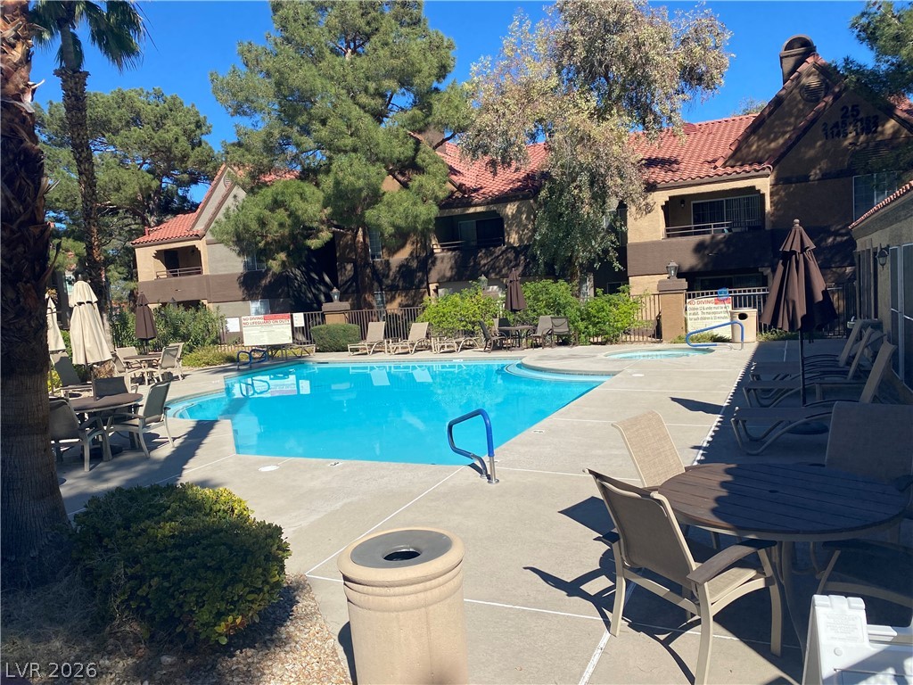 2200 S Fort Apache Road 1204