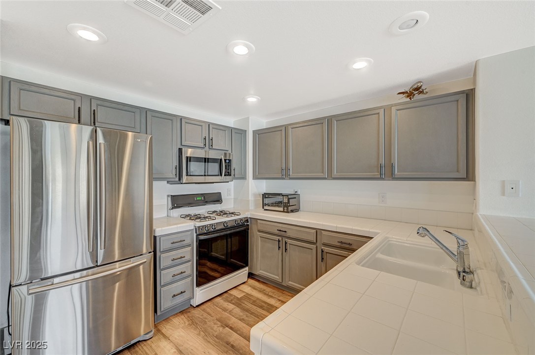 10809 Garden Mist Dr Drive #2041, Las Vegas, Nevada image 4