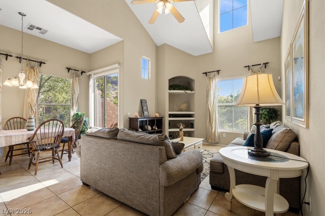 3975 N Hualapai Way 281