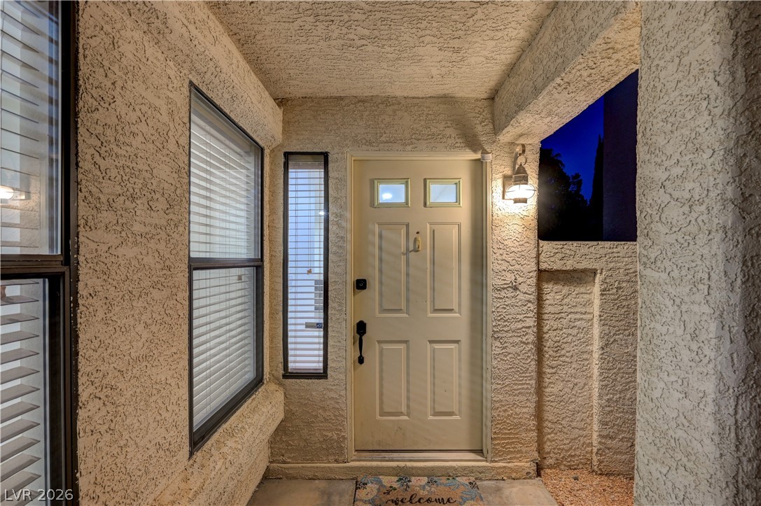 9548 Wooden Pier Way