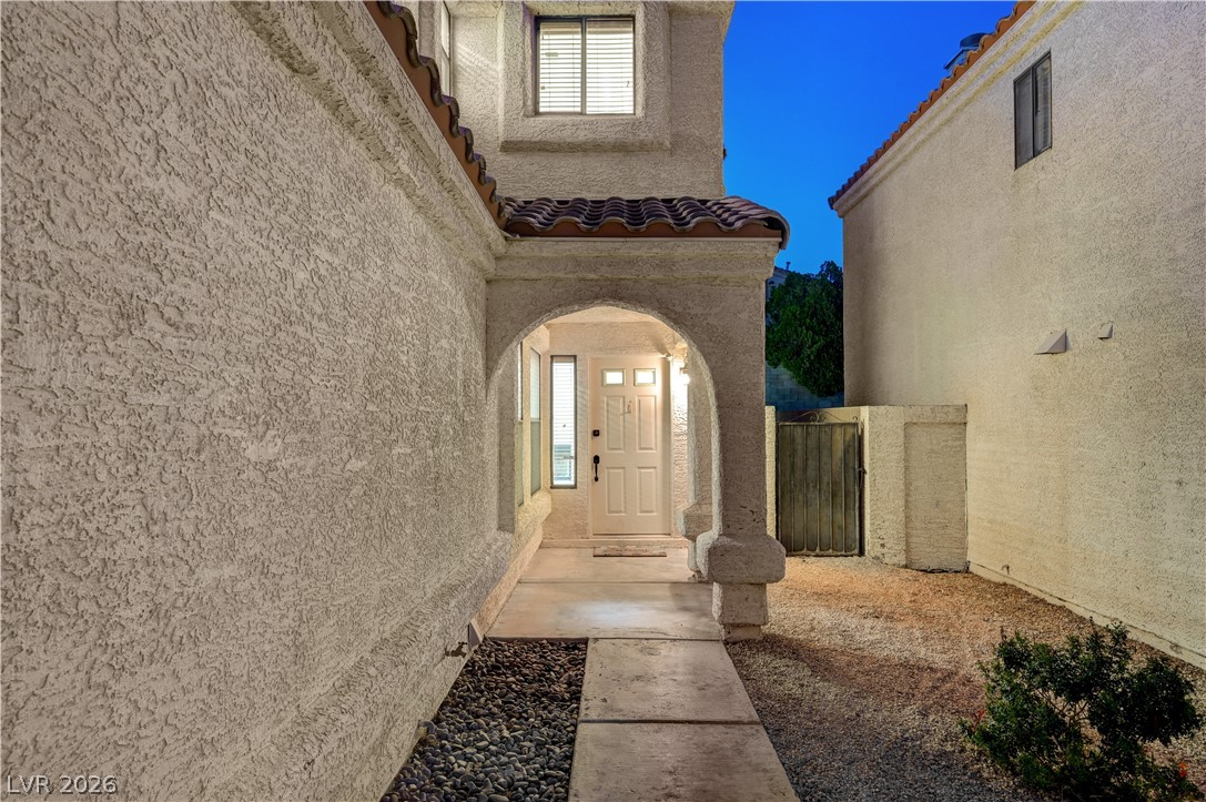 9548 Wooden Pier Way