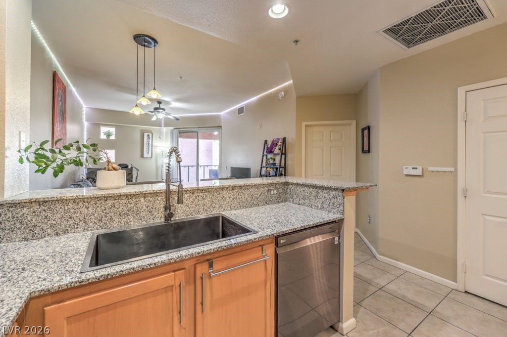 43 E Agate Avenue 301