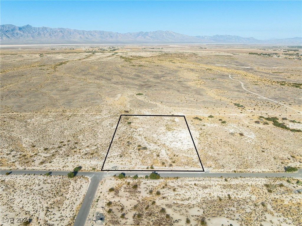 190 N Huascaran Street, Pahrump, Nevada image 1