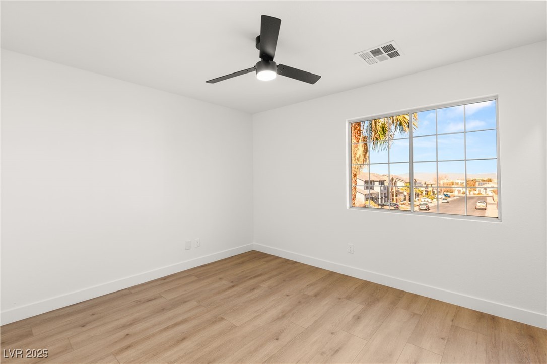 Henderson, Nevada 89052, United States, 3 Bedrooms Bedrooms, ,2 BathroomsBathrooms,Residential,Active,189916