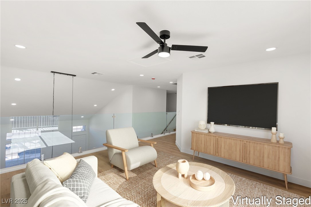 Henderson, Nevada 89052, United States, 3 Bedrooms Bedrooms, ,2 BathroomsBathrooms,Residential,Active,189916