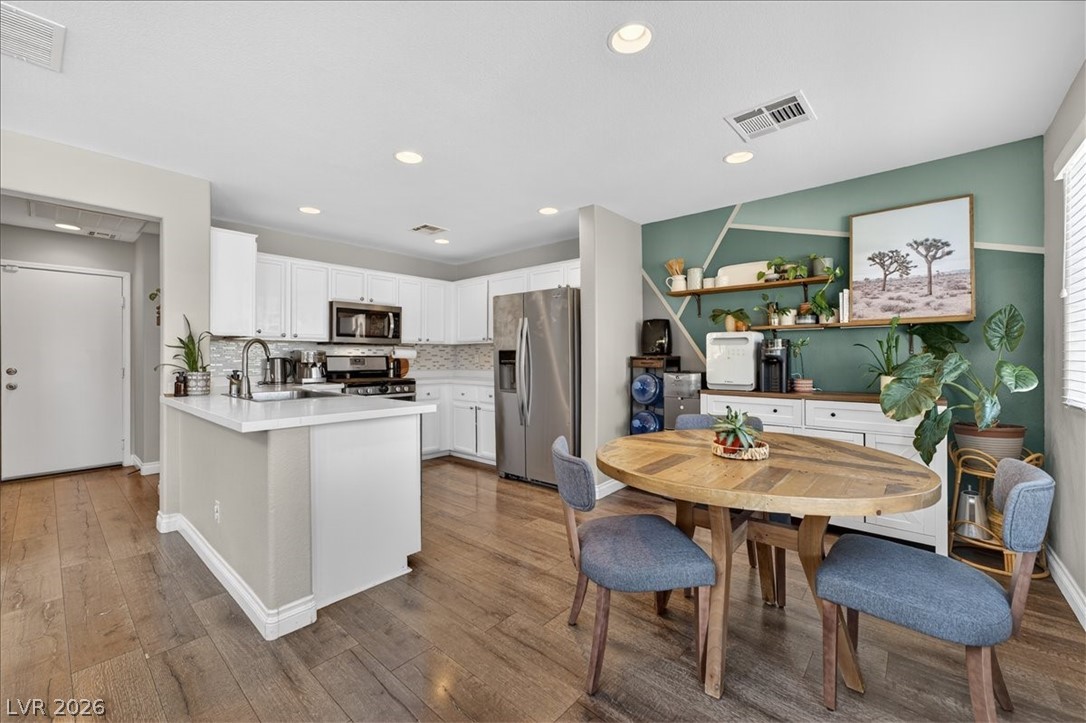 10613 Alondra Peak Street