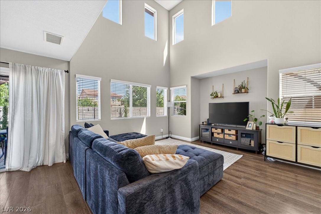 10613 Alondra Peak Street