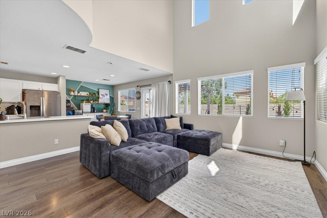 10613 Alondra Peak Street