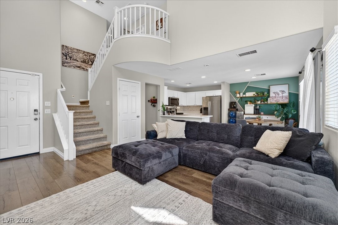 10613 Alondra Peak Street