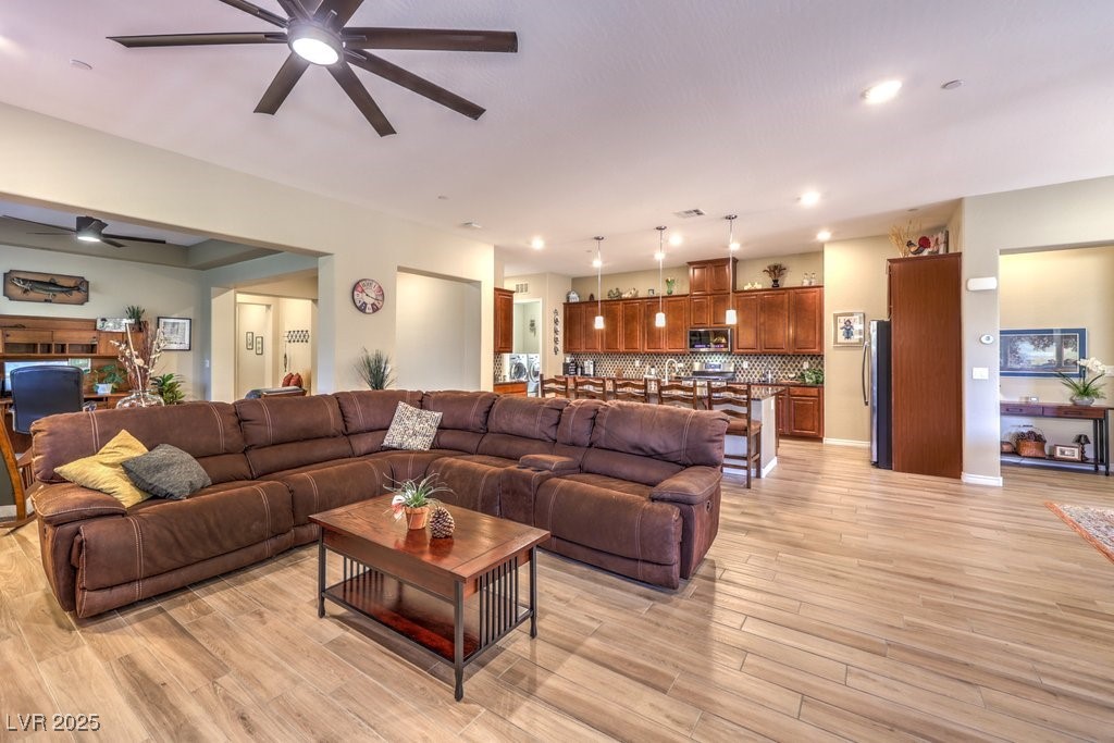 489 Open Hill Avenue, Henderson, Nevada image 20