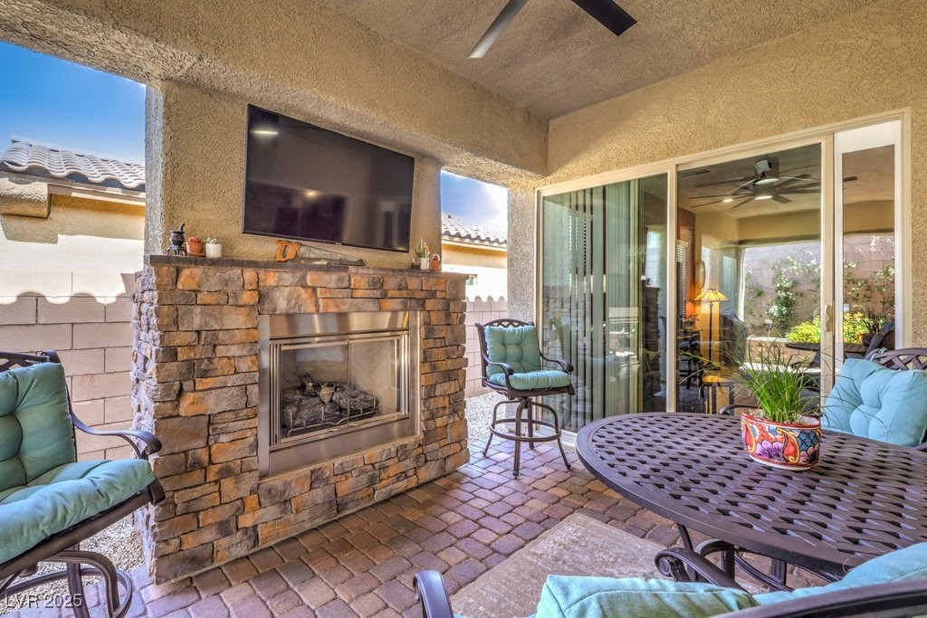 489 Open Hill Avenue, Henderson, Nevada image 36