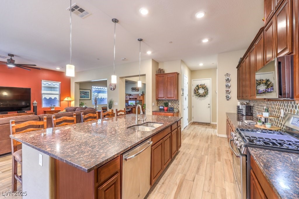 489 Open Hill Avenue, Henderson, Nevada image 22