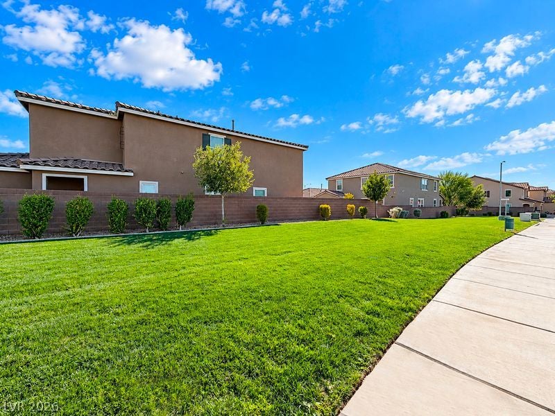 6833 Toll Mountain Street