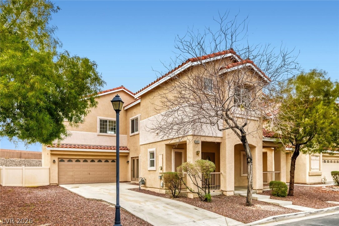 8813 E Red Fox Drive