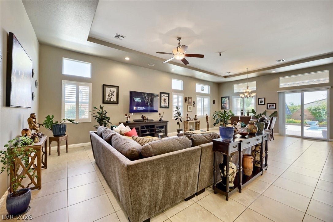 8833 Dramatic Gold Avenue